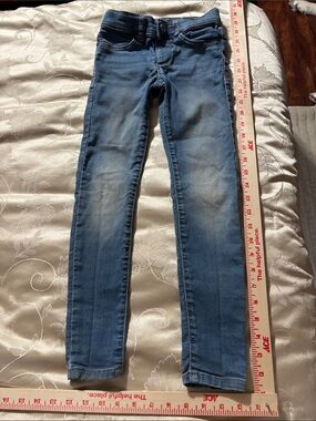 The Children's Place Medium Wash Blue Skinny Jeans for Girls